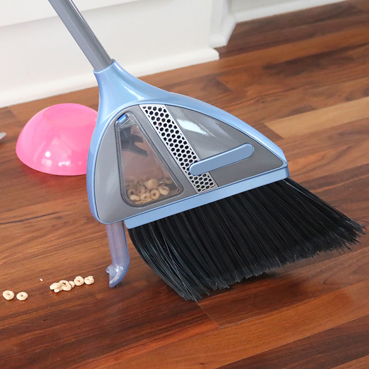 Vacuum Broom