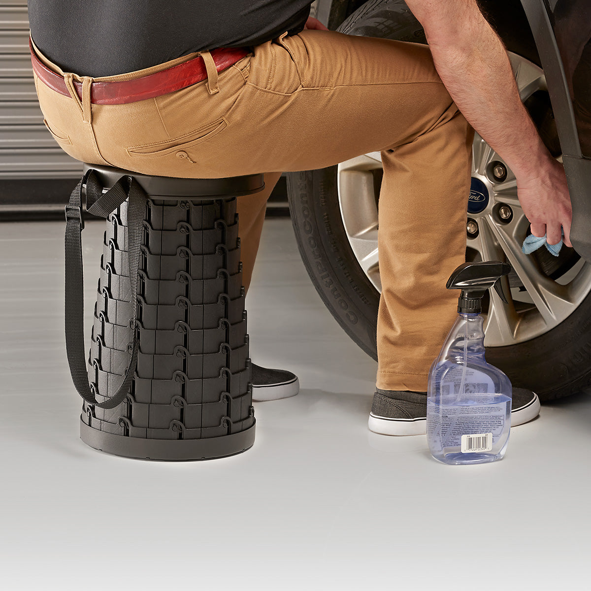 Portable Retractable Stool