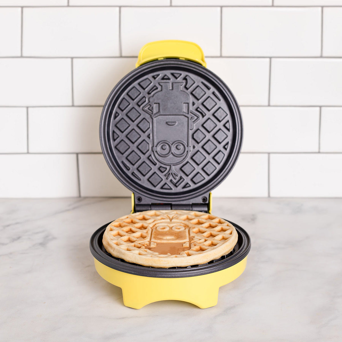 Minions Kevin Round Waffle Maker