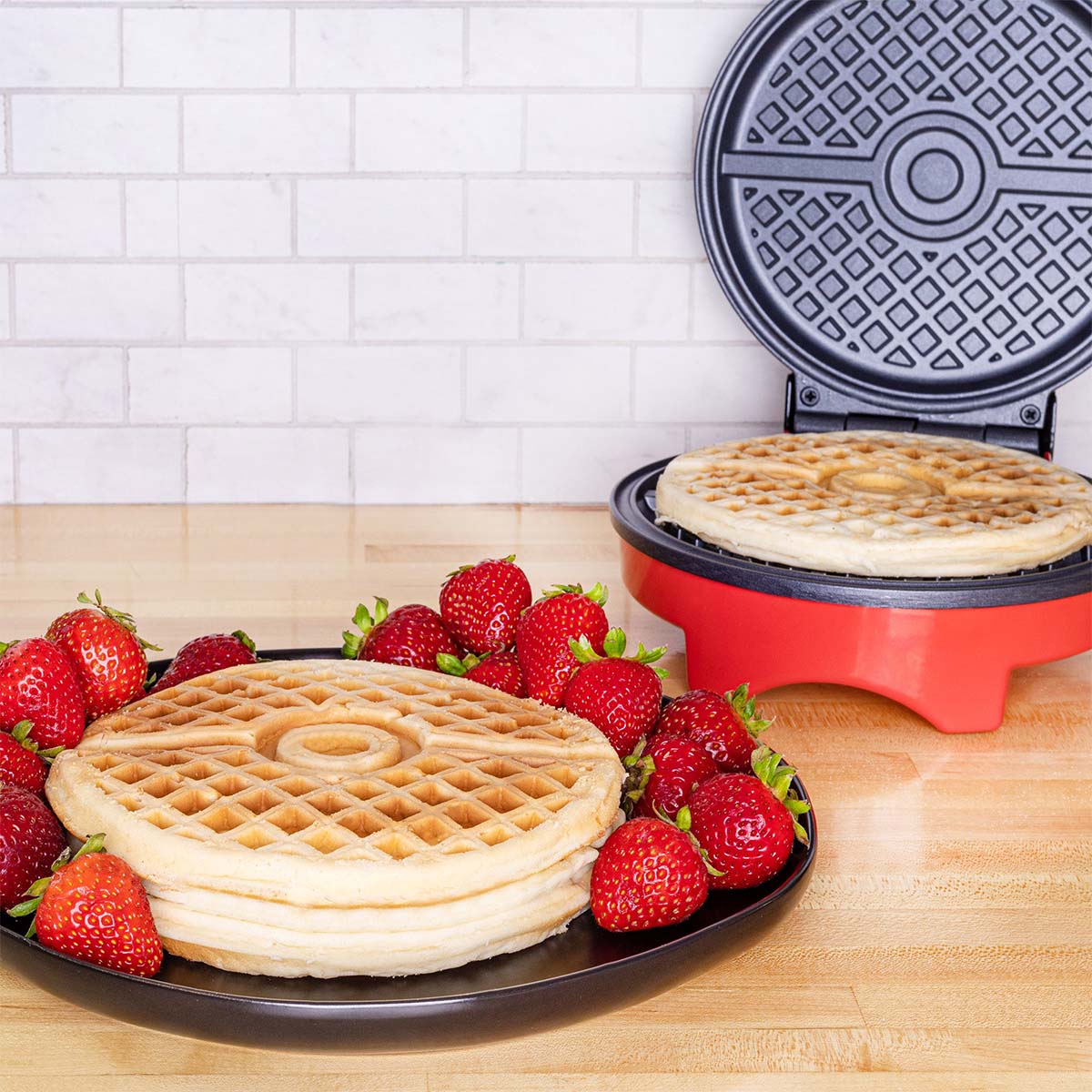 Pokémon Poké Ball Round Waffle Maker