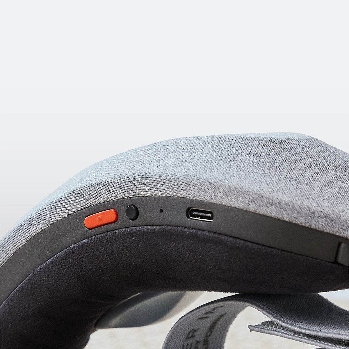 Realtouch™ Eye Mask Hot and Cold Massager