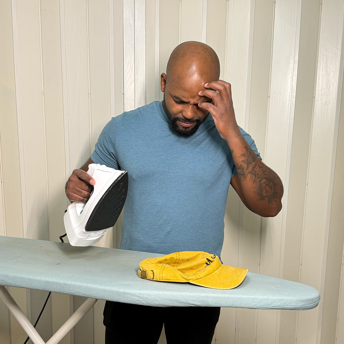 Adjustable Hat Reshaping Device