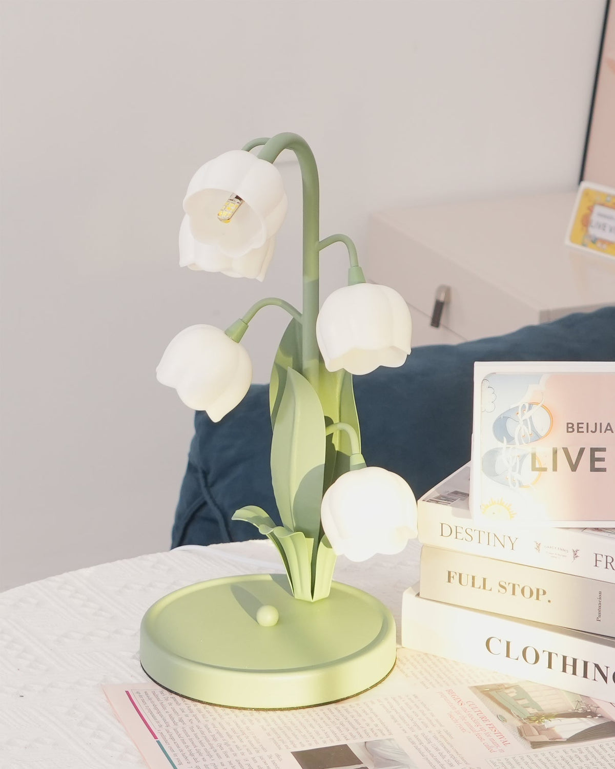 Bell Orchid Table Lamp | Elegant Floral Indoor Light