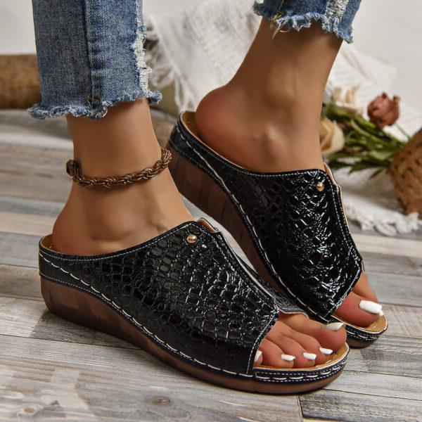 Women’s Orthopedic Sandals with Arch Support
