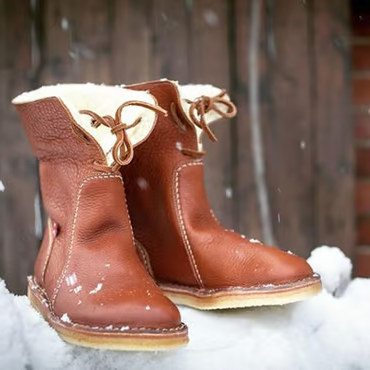 Wool Lined Waterproof Leather Boots