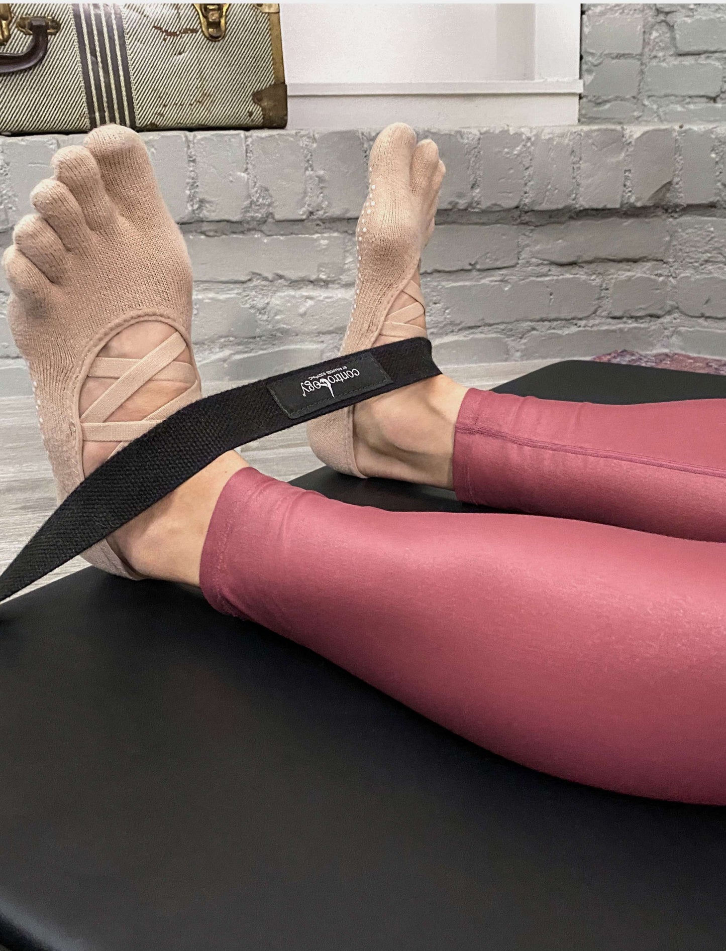 Classical Folding Pilates Mat with Side Pads & Wooden Handles