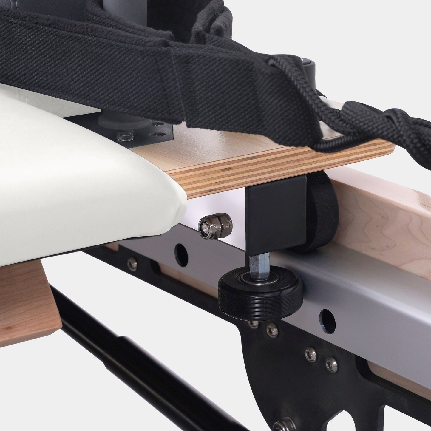 Reformesa Maple Foldable Pilates Reformer – Studio-Level Foldable Reformer